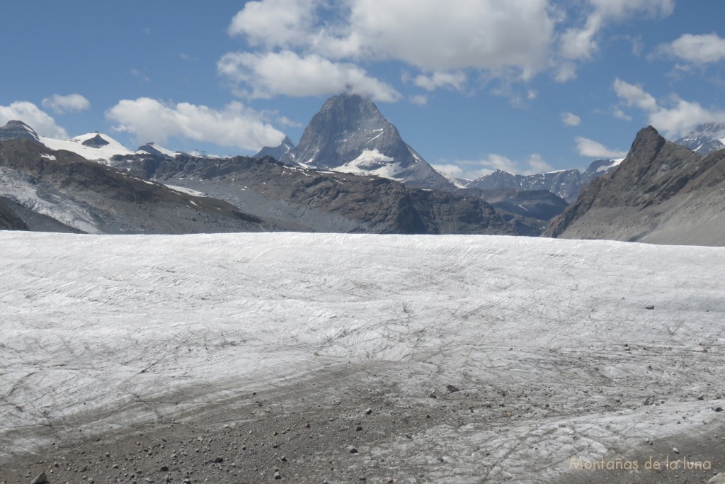 Glaciar Gorner-Grenx con el Cervino de fondo